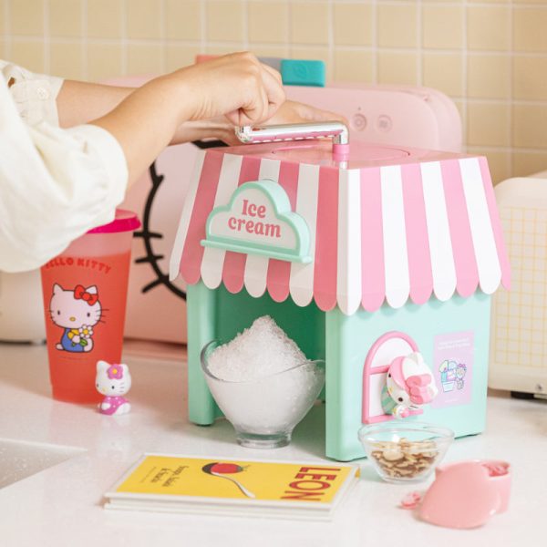 Sanrio x 10x10 - Hello Kitty Ice Shaver For Sale - Image 3