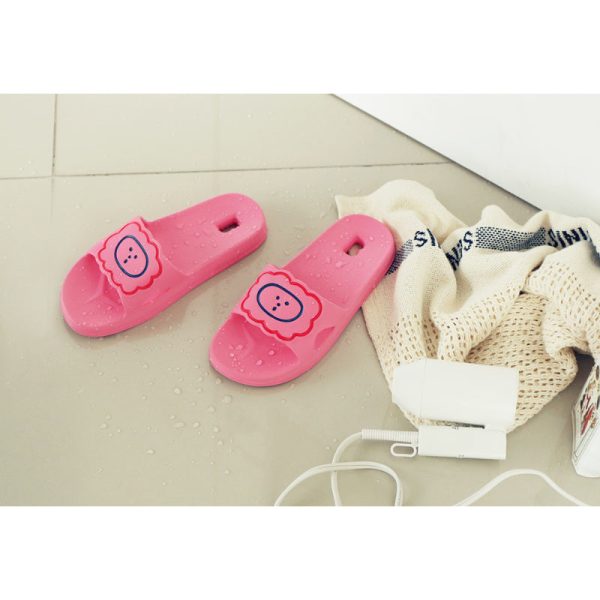 Romane x 10x10 - Brunch Brother Lion Bath Slippers For Discount - Image 5