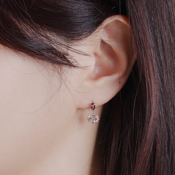 Saint Tail x Clue - Saint Illusion Cubic 10K Gold Earrings Fashion - Image 4