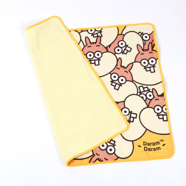 Beta layer x Jessoo - Official Merch - Daram Daram Blanket Vol. 1 Sale - Image 4