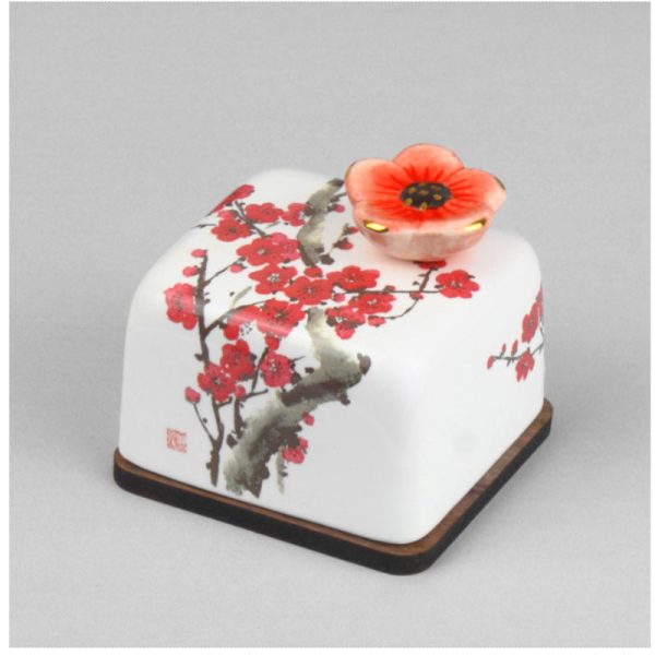 HK Studio - Korean Art Red Plum Blossoms Musical Paperweight For Sale - Image 2
