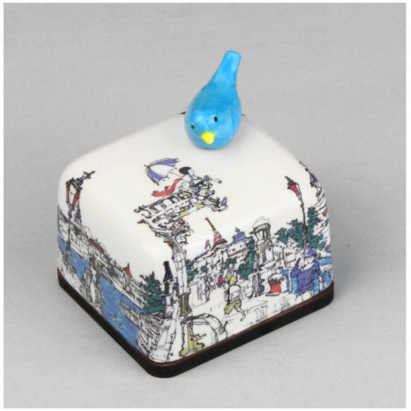 HK Studio - Moony Ceramic Riverside Musical Paperweight Discount